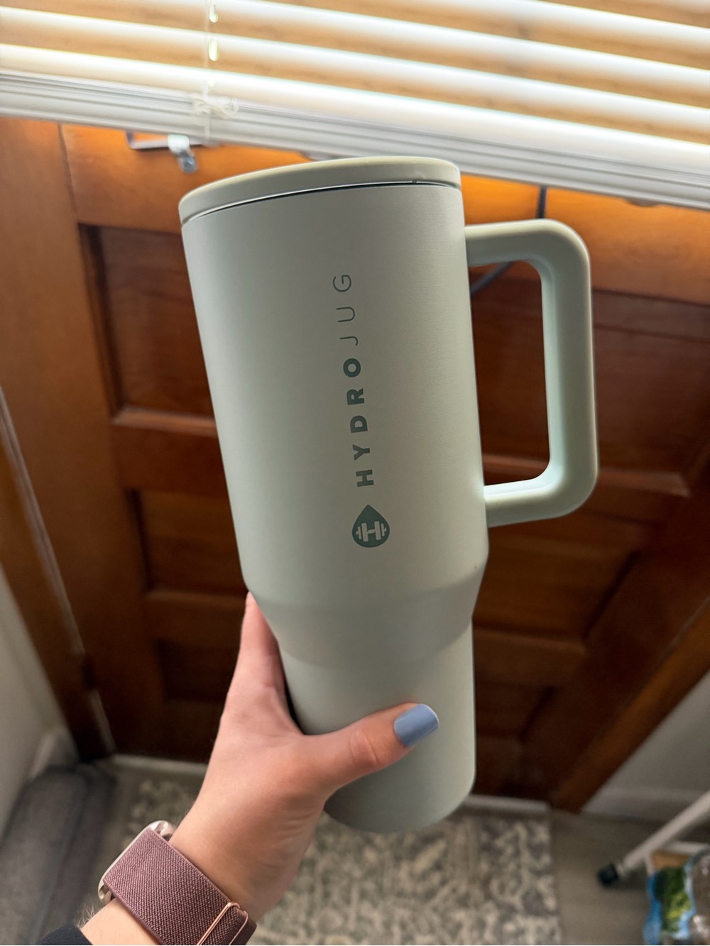 Hydrojug 40oz Insulated Travel Mug in Cloud